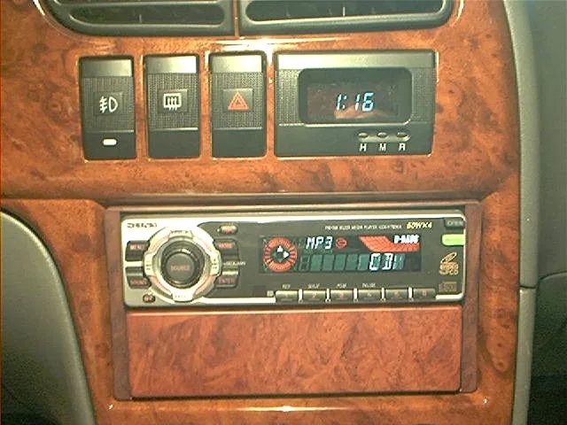 스팩트라 소니 CDX-V7800X와 서랍장 장착모습 사진 1