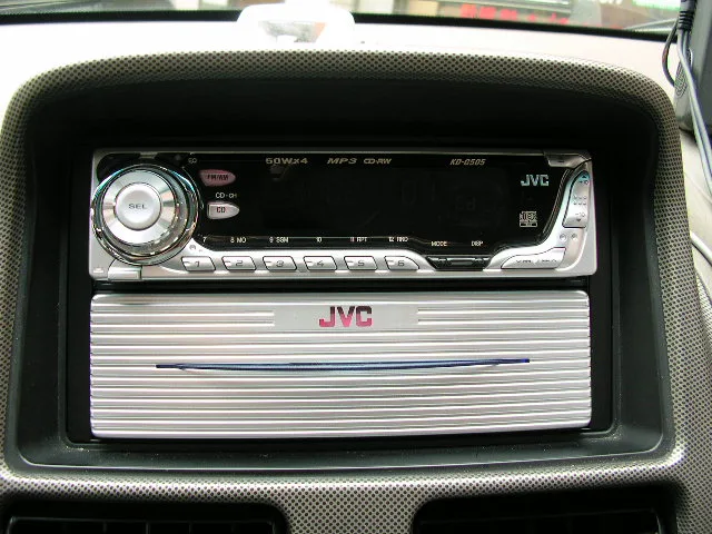카렌스 JVC KD-G505와 LED서랍장 장착모습