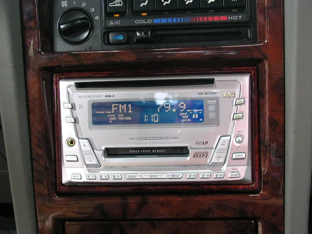 뉴코란도 JVC KW-MCD400 장착모습