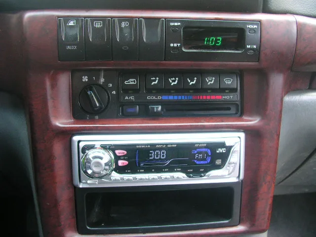 무쏘신형 JVC KD-G505 장착모습