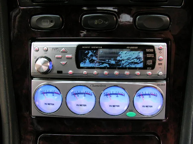 뉴그랜져 JVC KD-SH9105와 카멜레온 레벨메터 장착모습