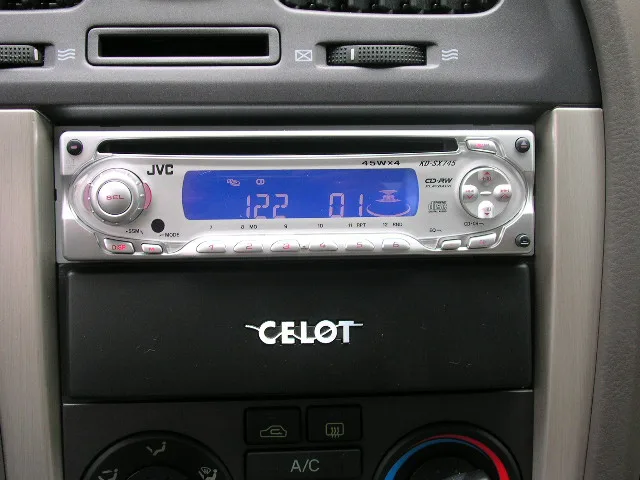 라세티 JVC-KD-SX745와 서랍장 장착모습