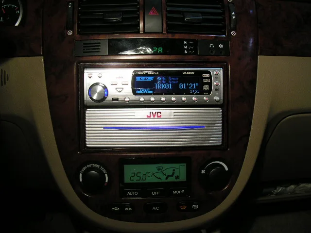 라세티 JVC KD-SH9105와 네온서랍장 장착모습