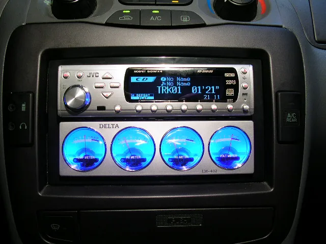 트라제XG JVC KD-SH9105와 레벨메터 장착모습