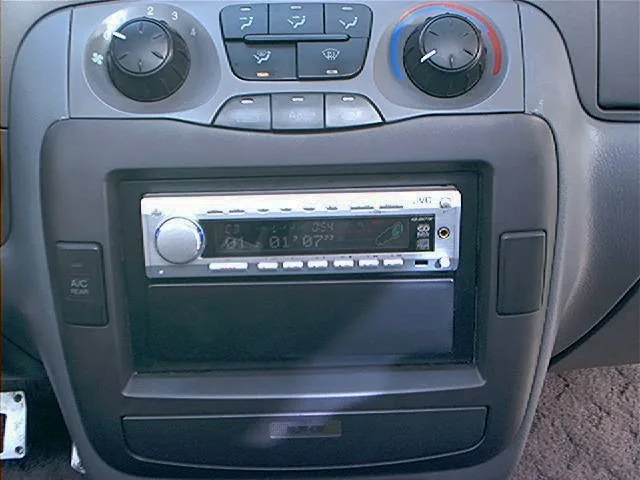 트라제XG JVC KD-SH77R과 서랍장 창착모습 사진 1