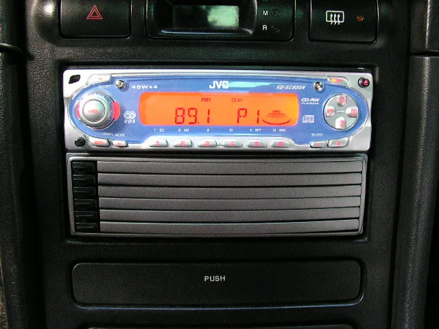소나타2 KD-SC800R과 CD서랍장 장착모습