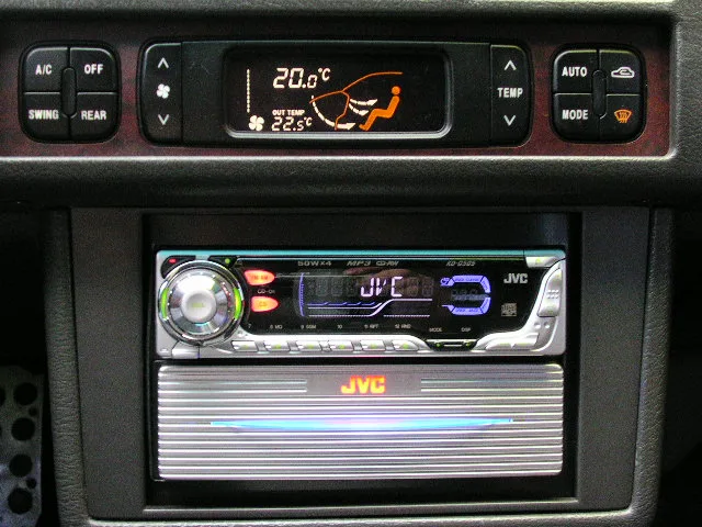 포텐샤 JVC KD-G505와 LED서랍장 장착모습