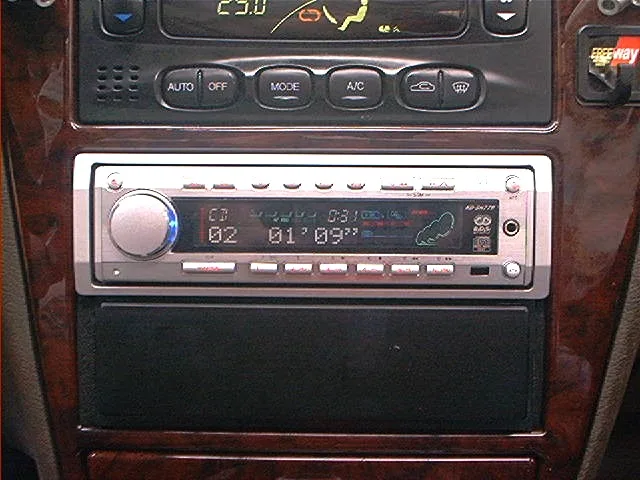 라노스2 JVC KD-SH77R과 서랍장 장착모습 사진 1