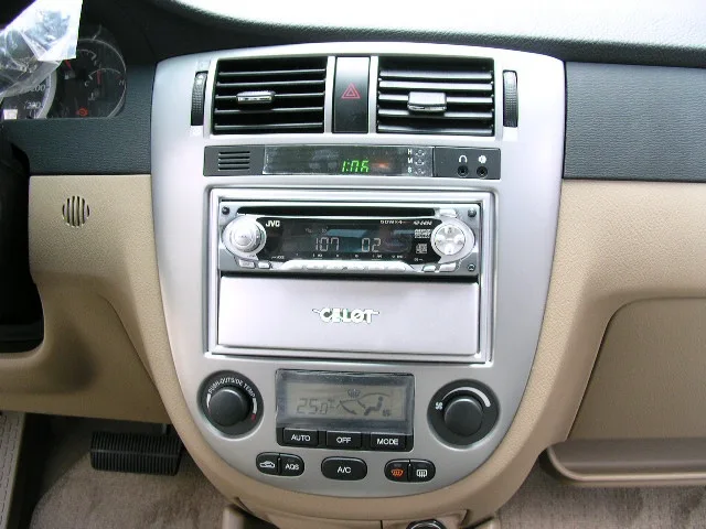 라세티 JVC KD-S895와 서랍장 장착모습