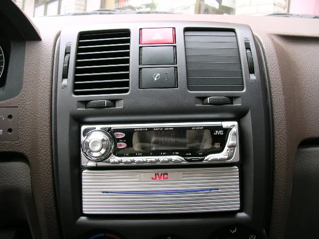 클릭 JVC KD-G505와 LED서랍장 장착모습 전체