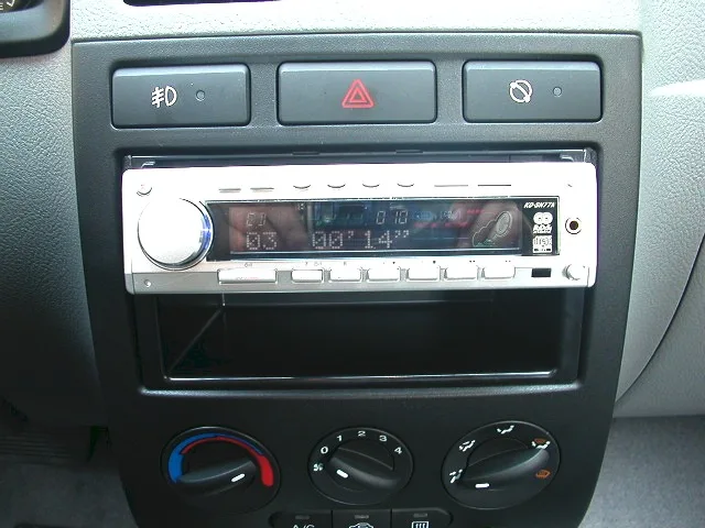 리오 JVC KD-SH77R 장착모습