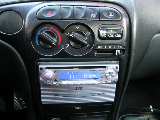 아반테 JVC KD-SX745와 네온서랍장 장착모습