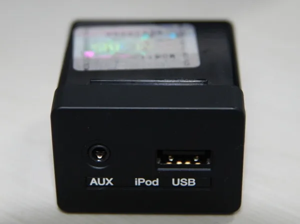 AUX 단자와 USB 단자연결 가능한지요? 사진 2