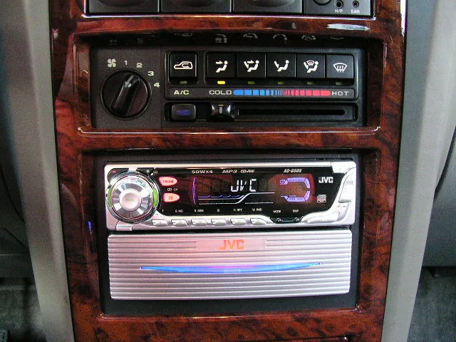 뉴코란도 JVC KD-G505와 LED서랍장 장착모습
