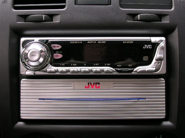 클릭 JVC KD-G505와 LED서랍장 장착모습 확대