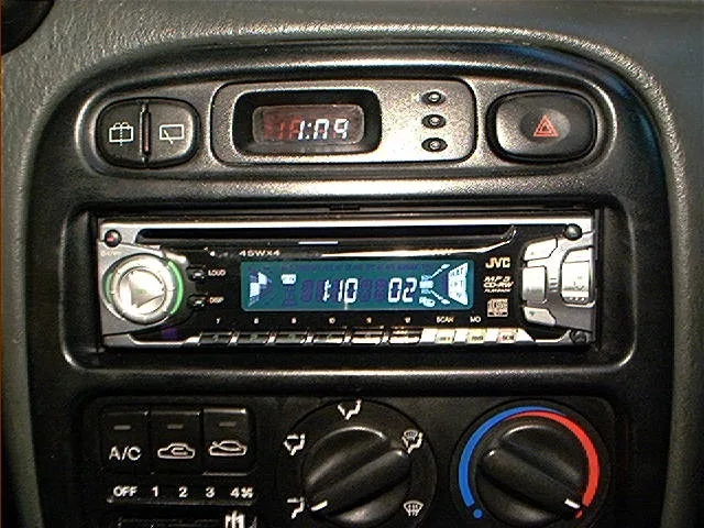 엑센트 JVC KD-S785 장착모습