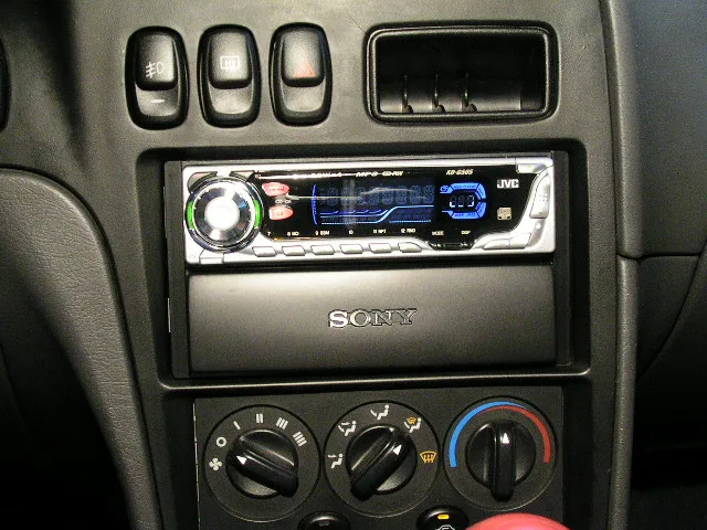스팩트라 JVC KD-G505와 서랍장 장착모습