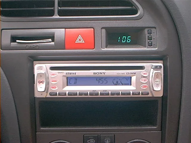 아반테XD 소니 CDX-L460X 장착모습 사진 1