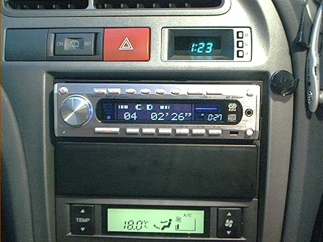 아반테XD JVC KD-SH909와 서랍장 장착모습 사진 1