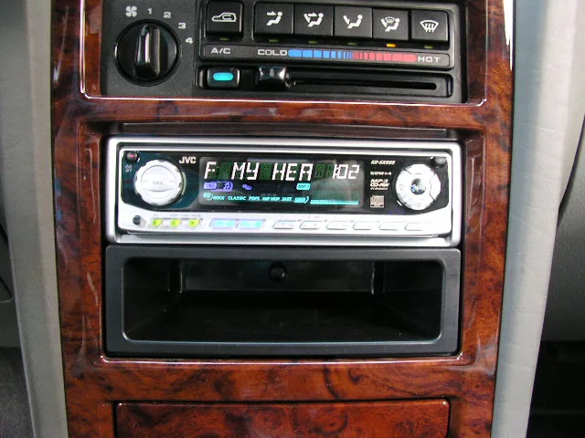 뉴코란도 JVC KD-SC995 장착모습